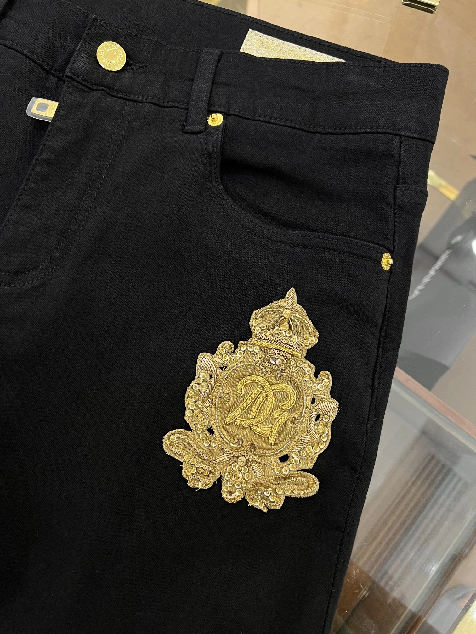 wg.luxury- 4o835& item:D-F409J1905